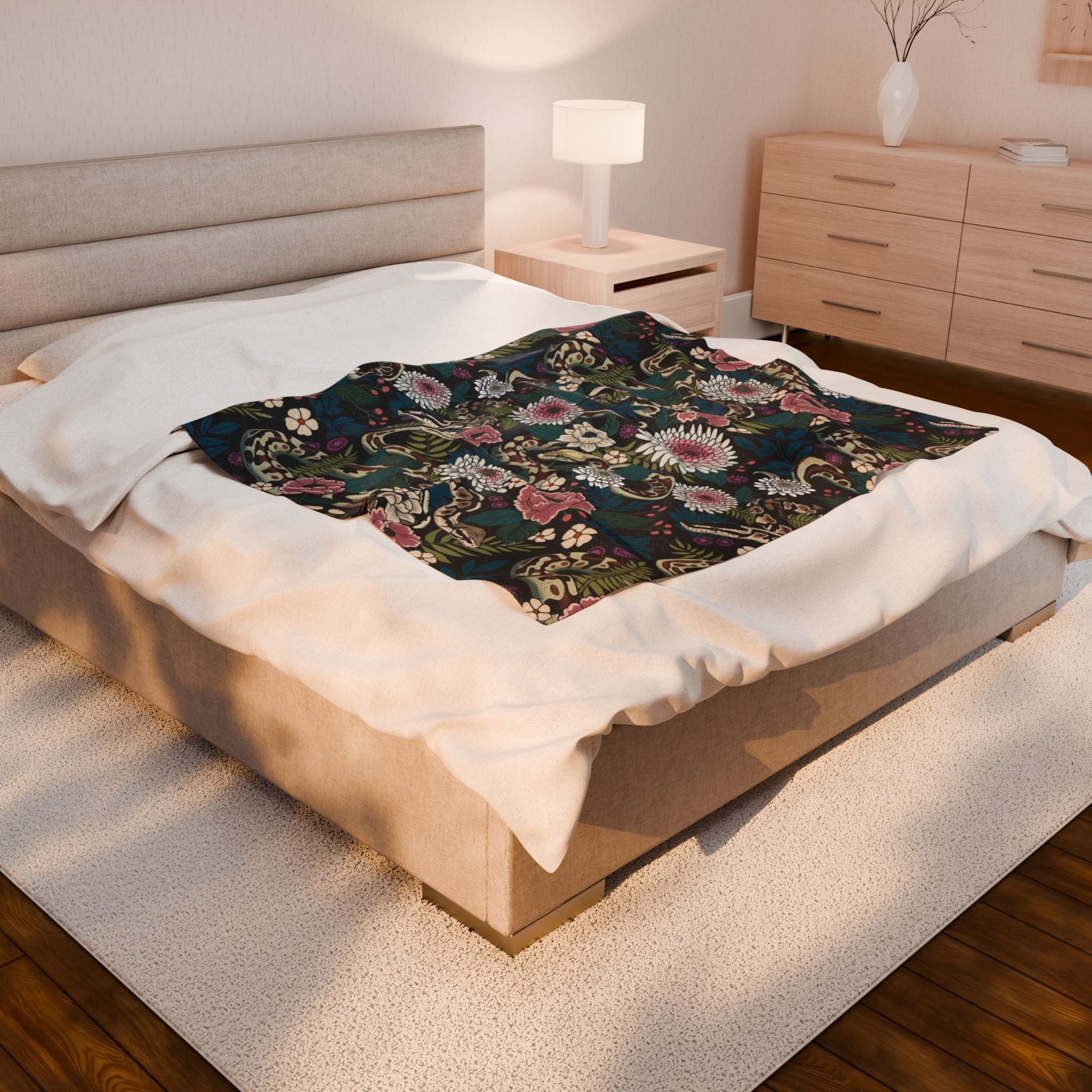 Floral Pythons Plush Blanket