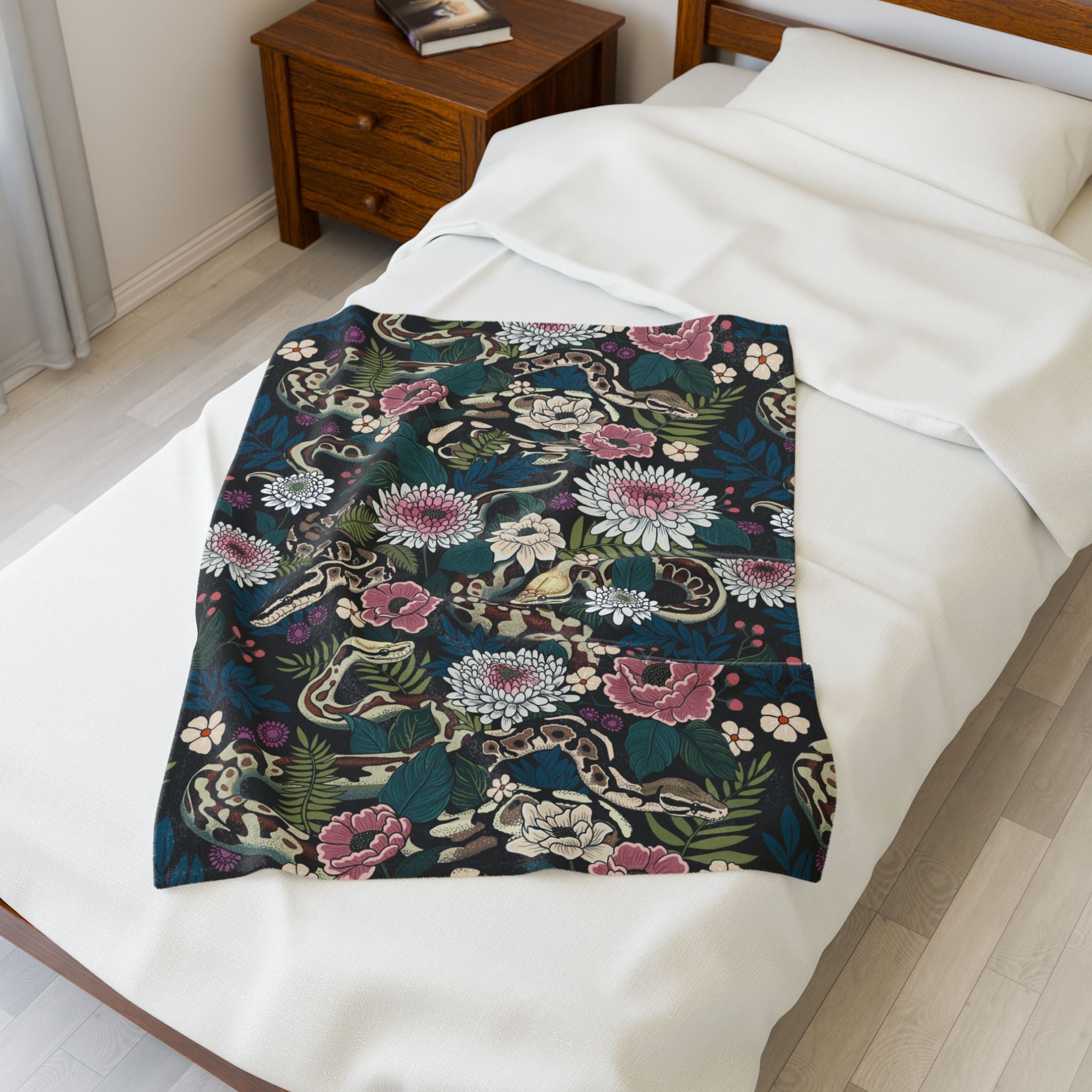 Floral Pythons Plush Blanket